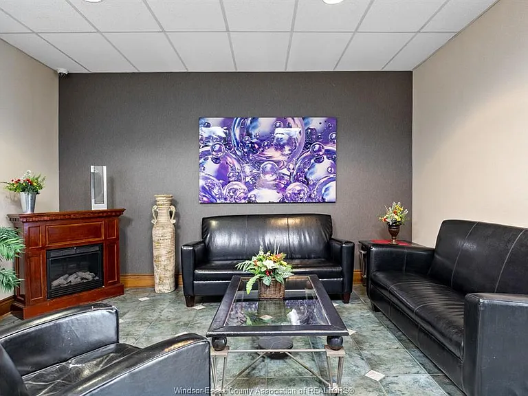 540 Ouellette Ave #7E — Photo 26