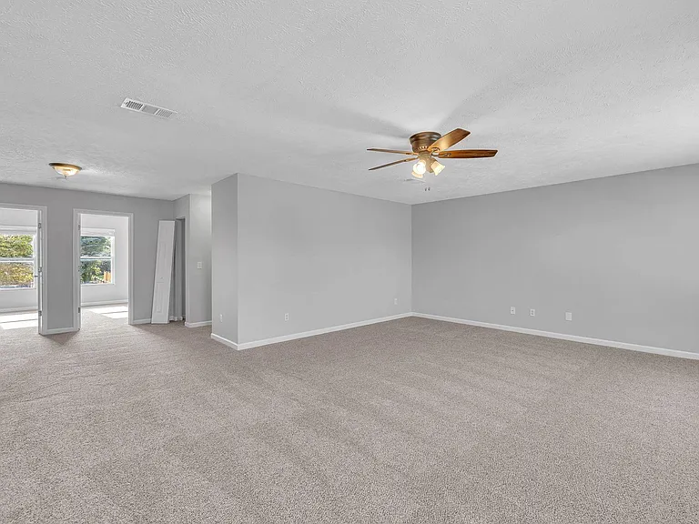 3418 Blaze Dr — Photo 41