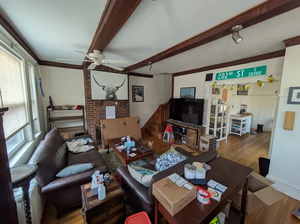 11 Lakeview St, Arlington, MA 02476