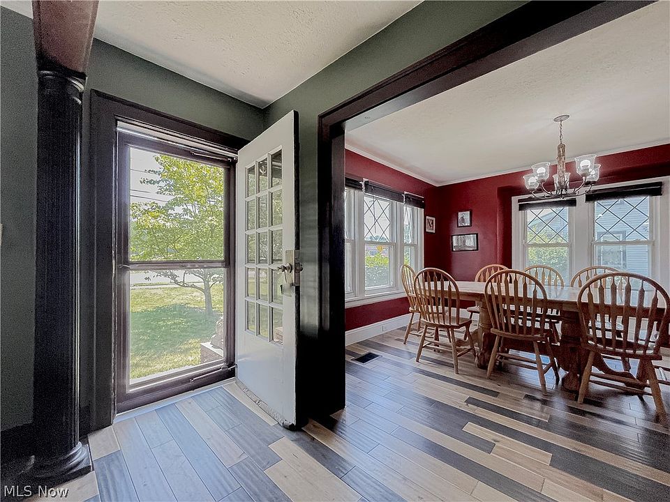 28931 Ridge Rd, Wickliffe, OH 44092 | Zillow