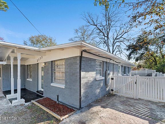 2nd image of 2553 MARTHA Street