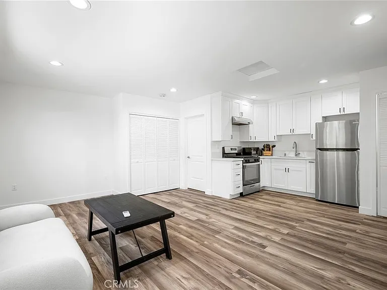 7823 Ampere Ave — Photo 7
