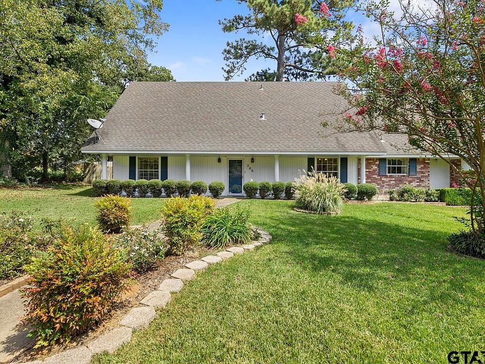 1st image of 206 N Pope Dr