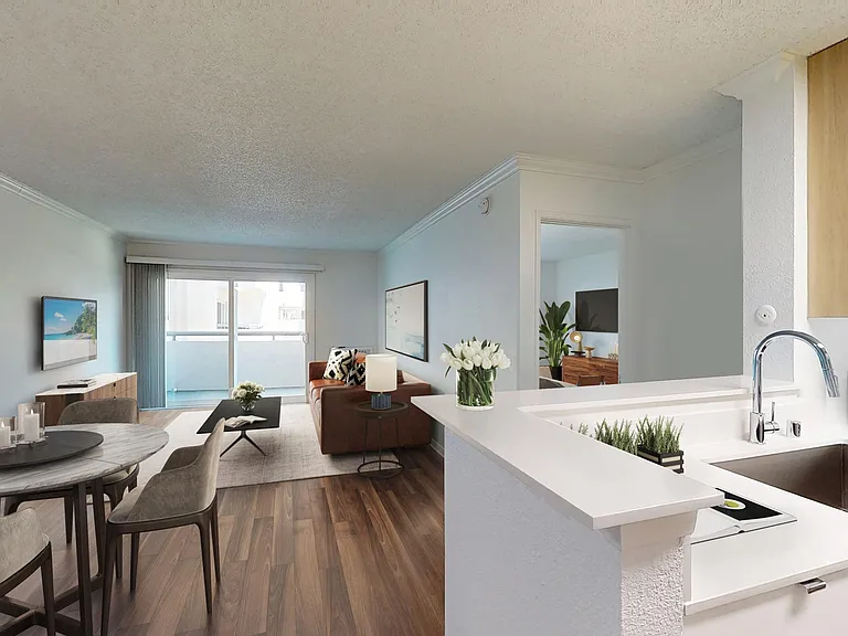 Eight 80 Newport Beach — Photo 15