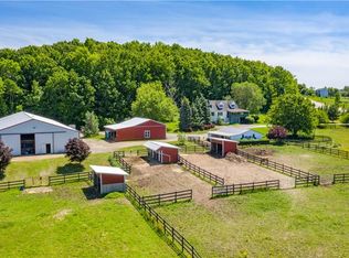 3301 Hopkins Rd, Canandaigua, NY 14424