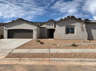 3927 McAdams NE, Rio Rancho, NM 87144