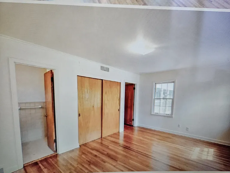 5483 Crescent Ln — Photo 10