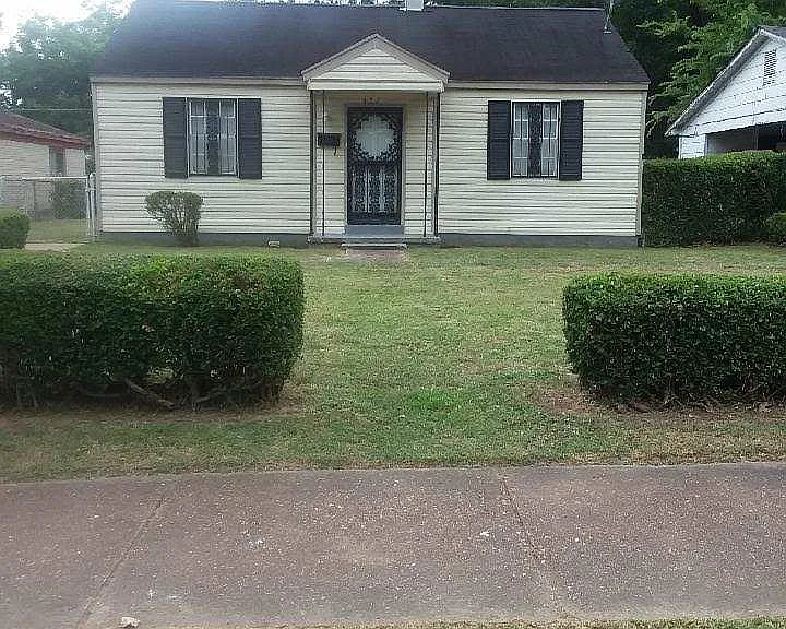 457 King Rd — Photo 1