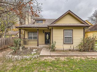 2113 Thrasher Ln APT 3, Austin, TX 78741