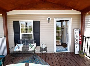 305 Gilmore Stone Rd, Bowie, TX 76230