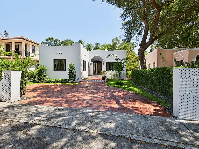 1010 N Rio Vista Blvd — Photo 7