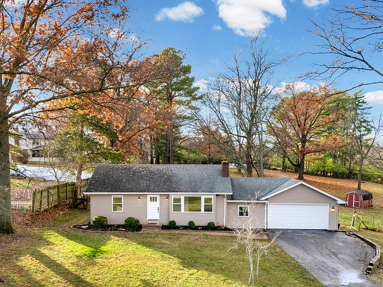 84 Strecker Rd — Photo 3