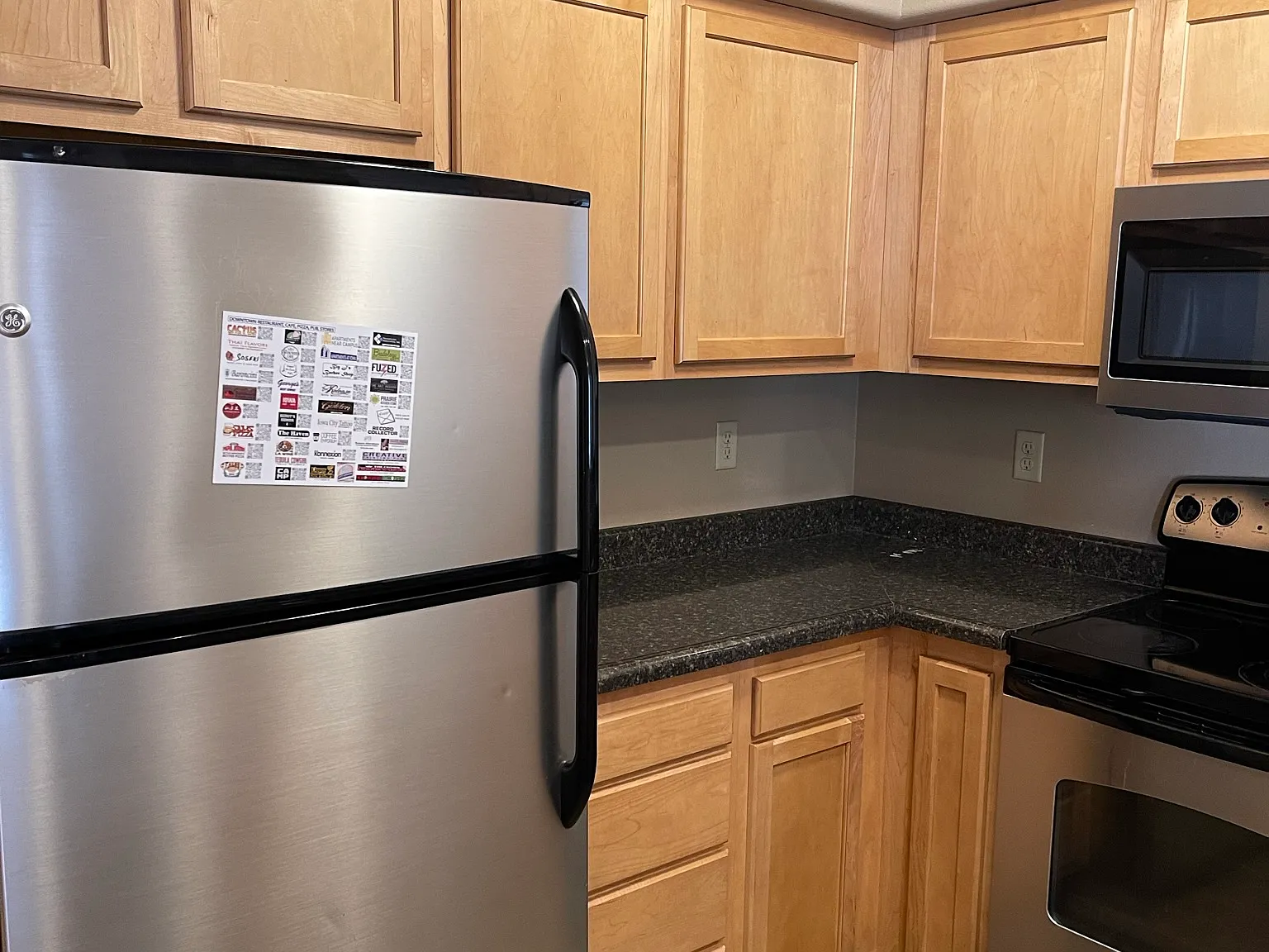4 bed, $2,878 — Photo 2