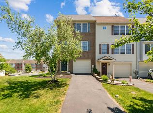 102 Ritter Dr, Martinsburg, WV 25404