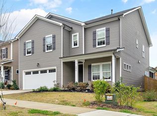 3274 Douglas Fir Rd N, Raleigh, NC 27616