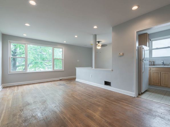 115 Webster St NE #1