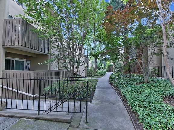 2nd image of 1489 De Rose Way APT 206A
