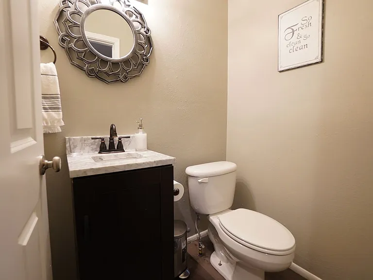 1200 Oakhurst Dr — Photo 15