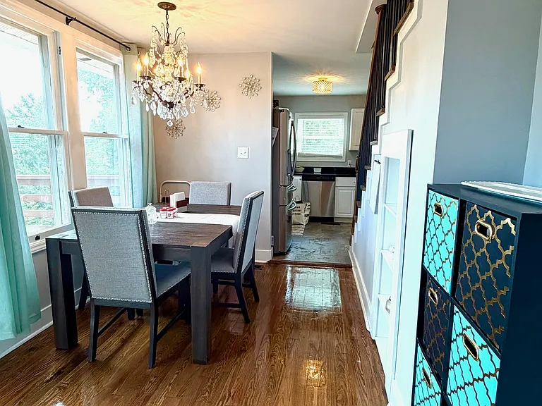 258 E Moody Ave — Photo 51