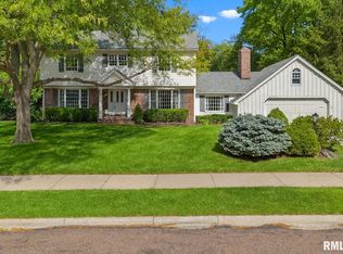 1123 W Millford Ln, Peoria, IL