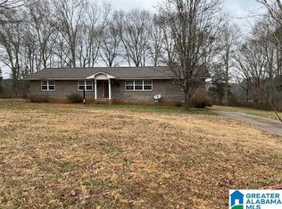 77 Mashburn Dr, Wedowee, AL 36278