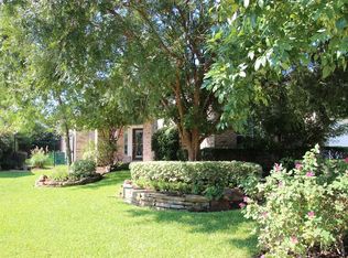 11 Pearl Garden Ct, Conroe, TX 77384