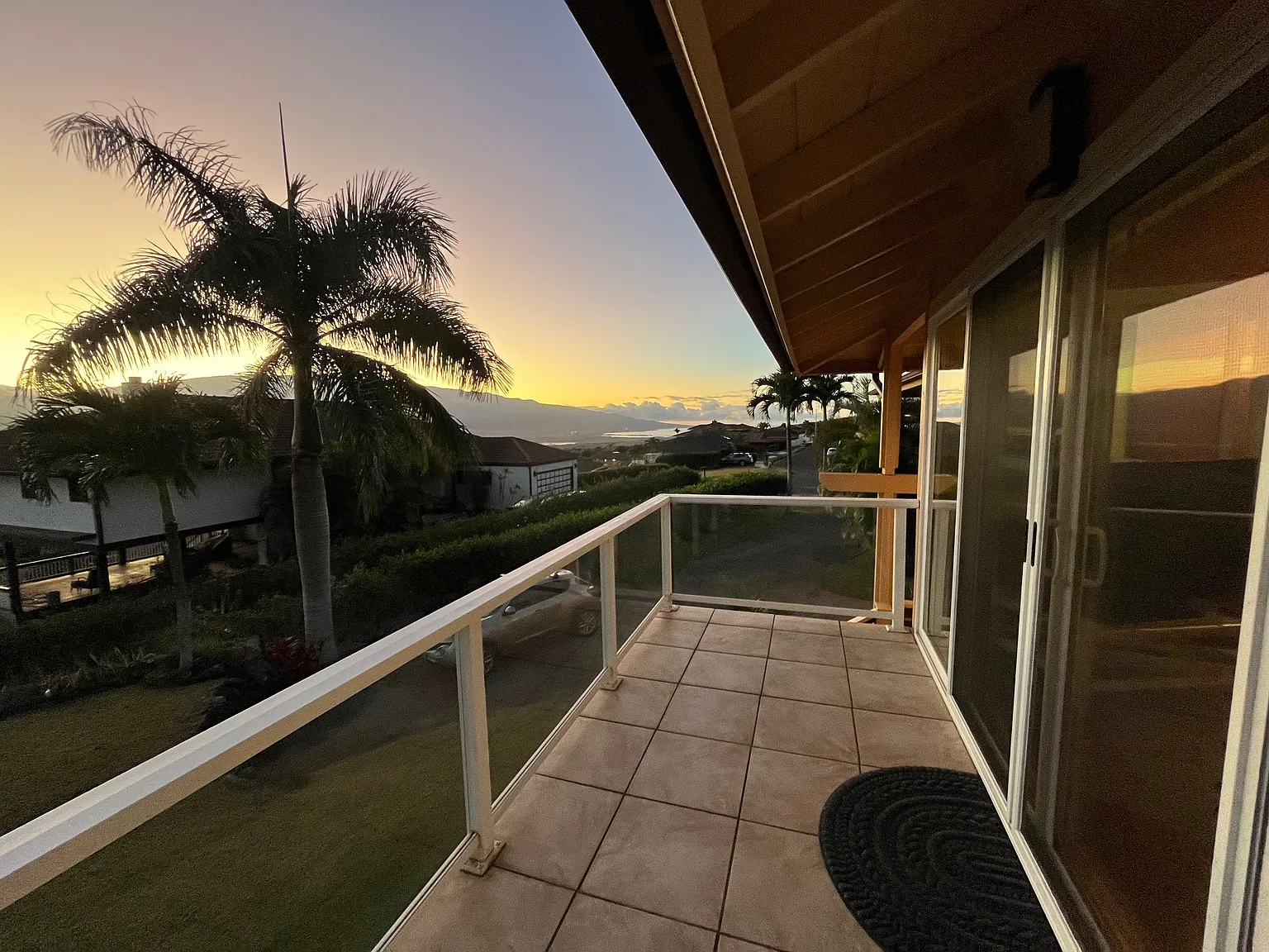 3 bed, 2000 sqft, $4,000 — Photo 4