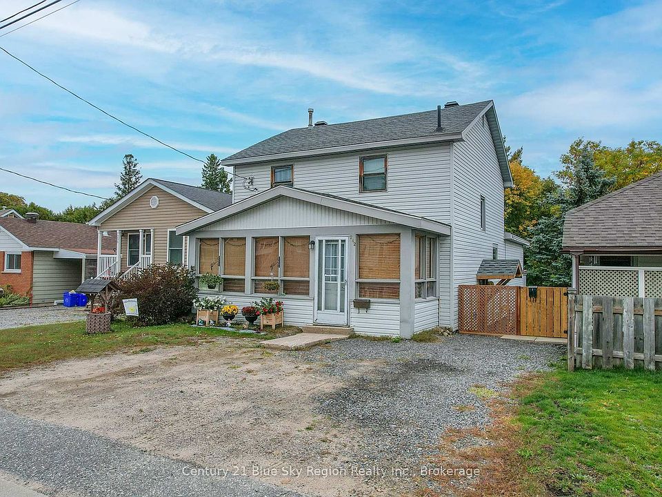 1st image of 242 Princess St E