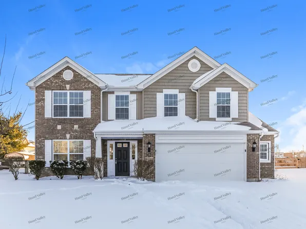 915 Regency Ct, Trenton, OH 45067