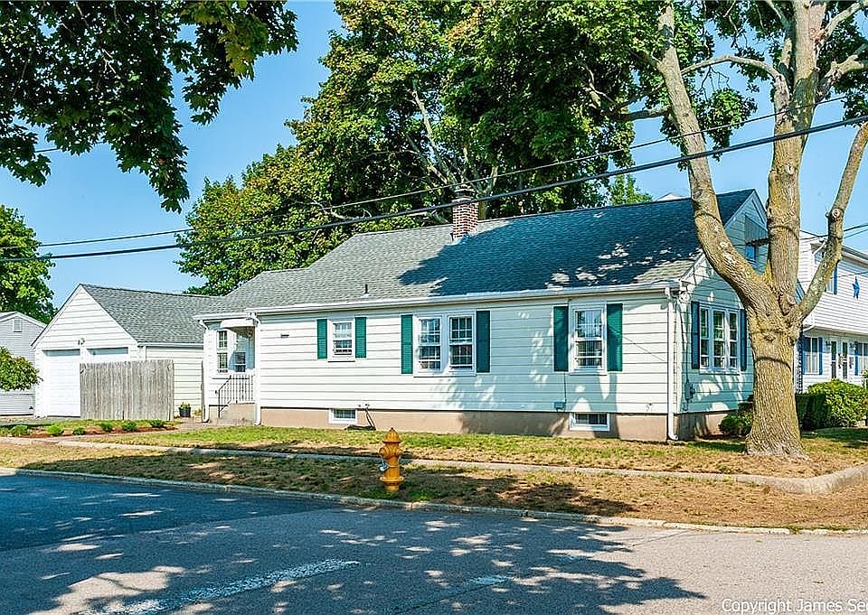 1st image of 19 Lincoln Ave