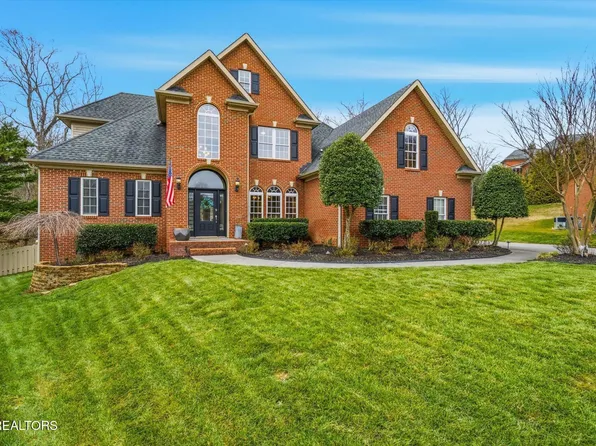 9728 Valley Woods Ln, Knoxville, TN 37922