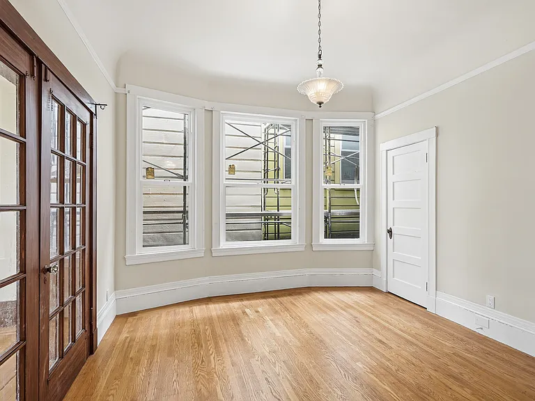 749 Clayton St #747 — Photo 9