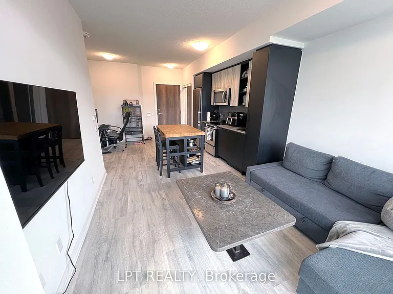 251 Manitoba St #1211 — Photo 8