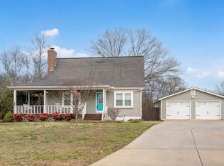 106 Elm St, Chatsworth, GA 30705