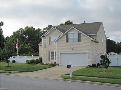 1st image of 2915 Sir Thomas Dr