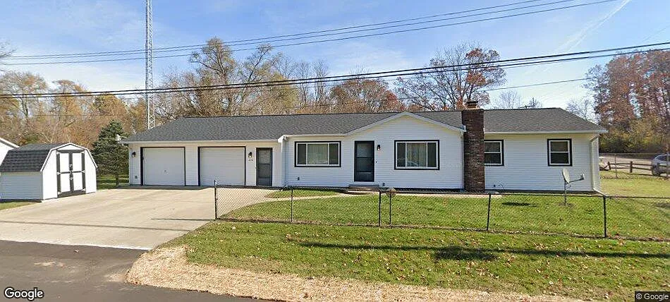 275 Pawnee St photo 1