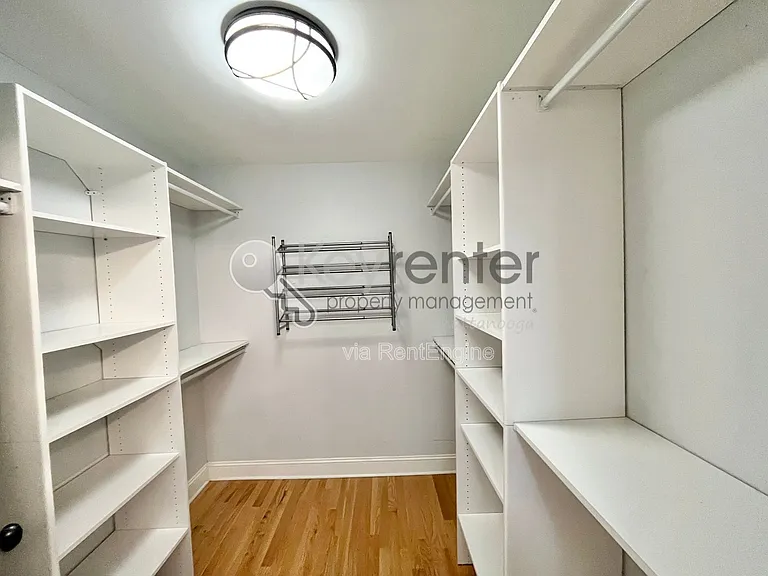 1216 Hanover St — Photo 16