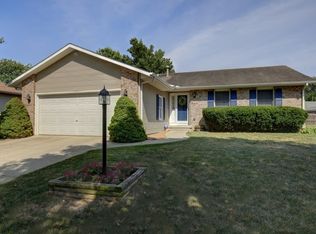 610 Delmar Dr, Champaign, IL