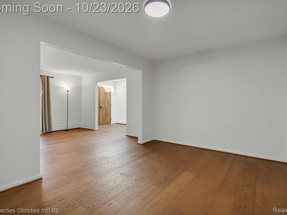 2779 W Wattles Rd, photo 8