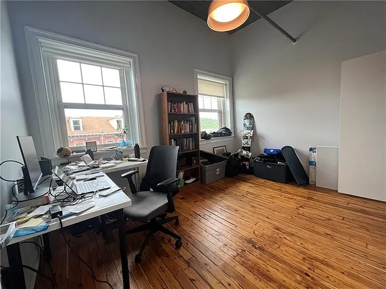212 45th St #3-C — Photo 10