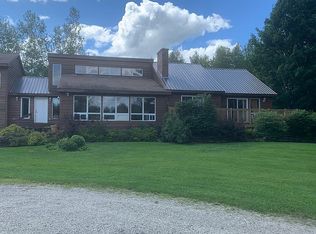 140 Valley Rd, Derby Line, VT 05830
