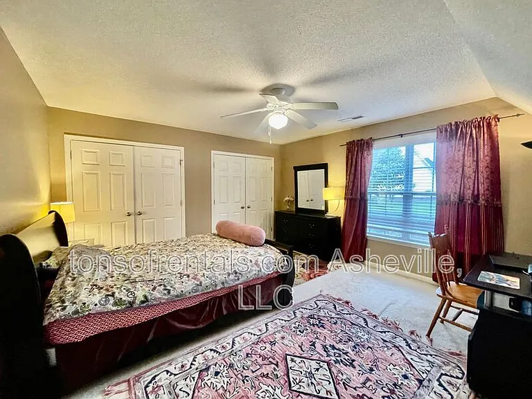 51 Yorktown Cir — Photo 34