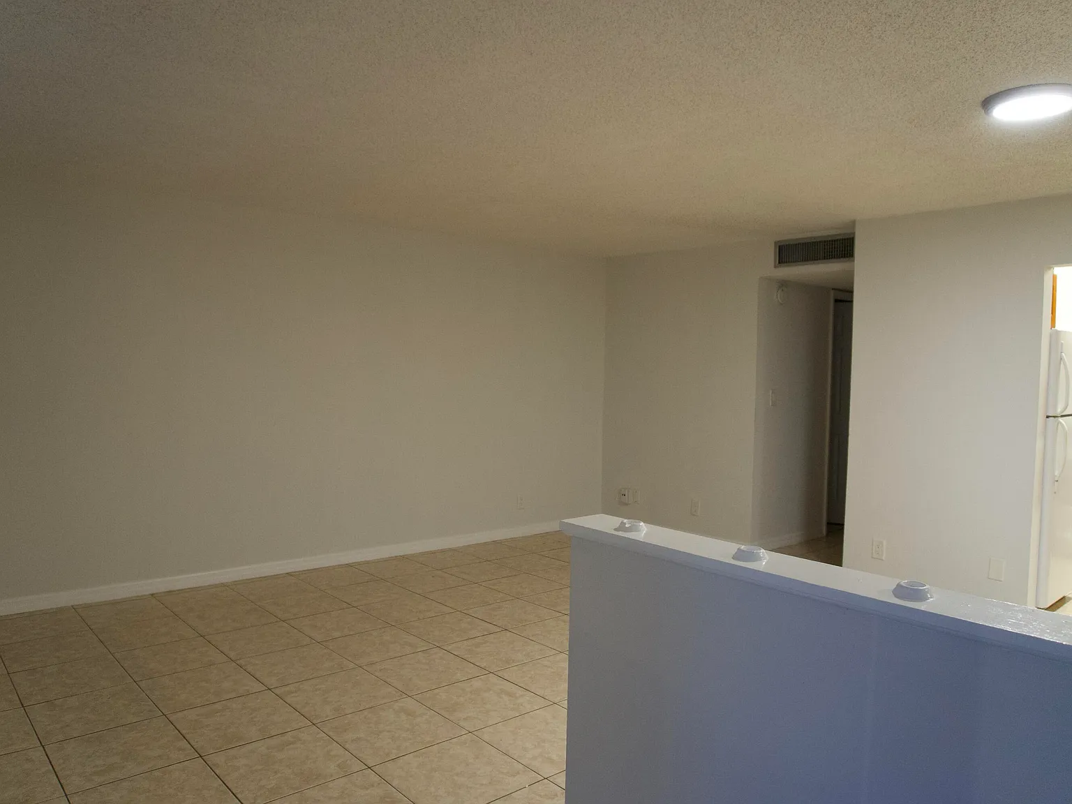 1 bed, 1.0 bath, 662 sqft, $1,425 — Photo 2