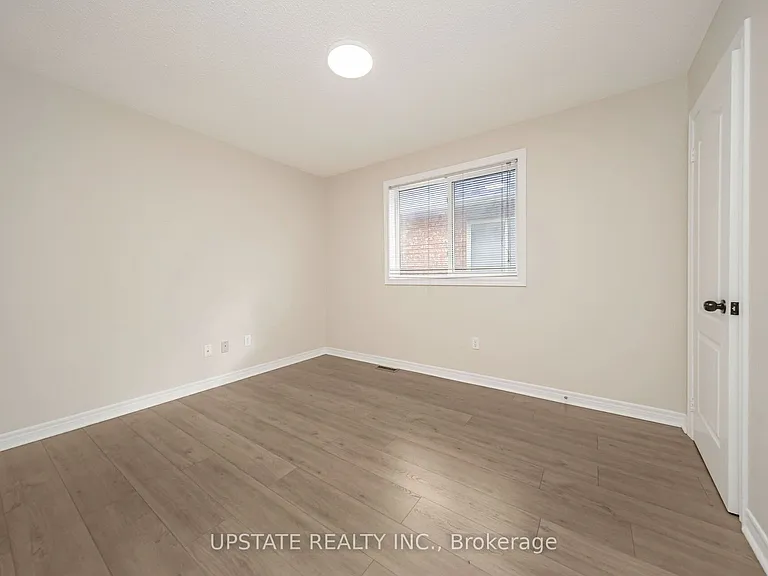 46 Velvet Grass Ln — Photo 16