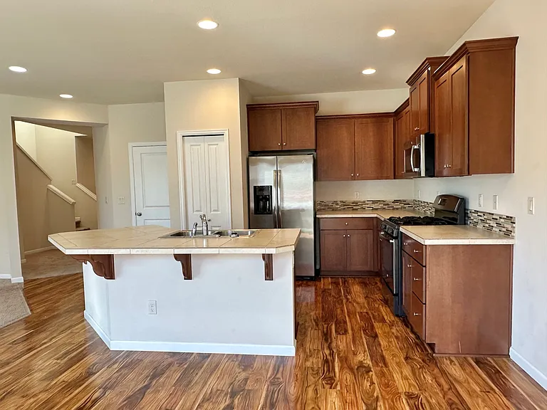 2671 Laura Vista Dr NW — Photo 29