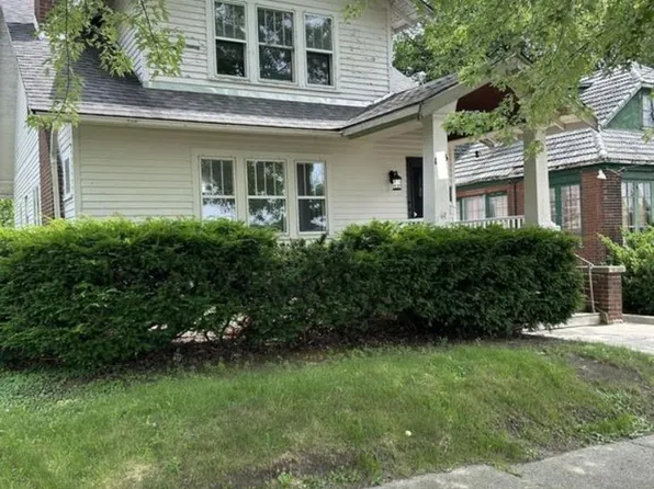 1605 Kearsley Park Blvd, Flint, MI 48506