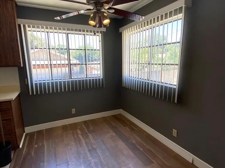 5729 Hazeltine Ave #4 — Photo 5