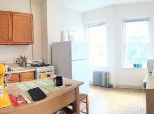 24 Anderson St APT 2D, Boston, MA 02114