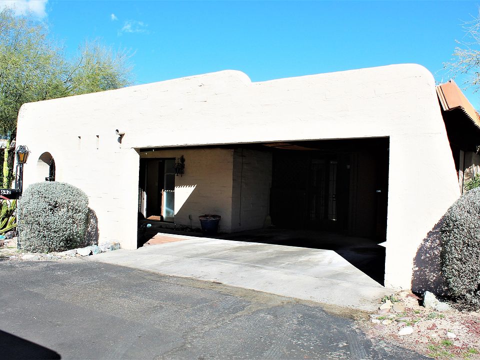 1st image of 642 W Zia Dr