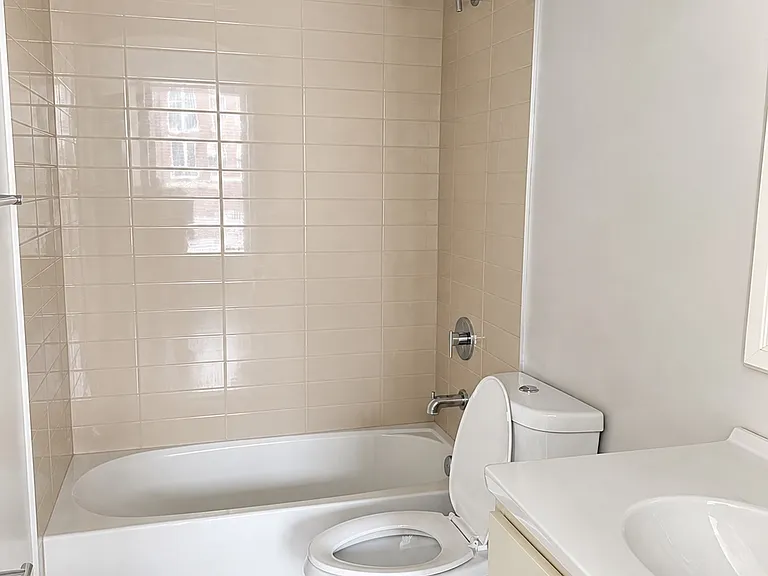 4432 Olive St #E — Photo 1